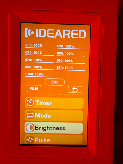 Rödljuspanel med 9 våglängder i hälsostuga i Norrtälje

